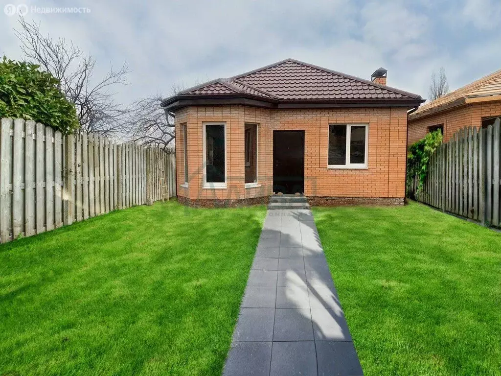 Дом в Азовский район, посёлок Красный Сад (76 м) - Фото 2