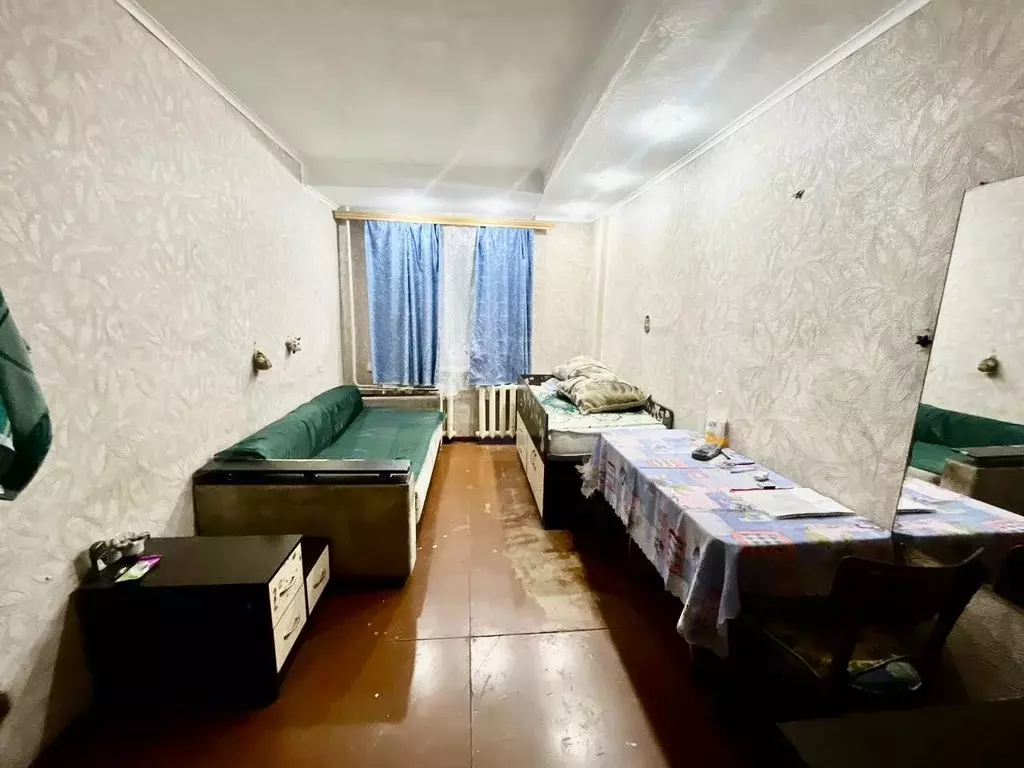 Комната 13 м в 4-к., 4/5 эт. - Фото 0