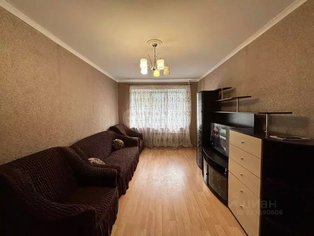 2-к кв. Крым, Симферополь ул. Лермонтова (49.0 м) - Фото 1