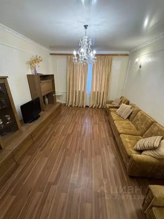 3-к кв. Белгородская область, Губкин ул. Чайковского, 27 (66.0 м) - Фото 1