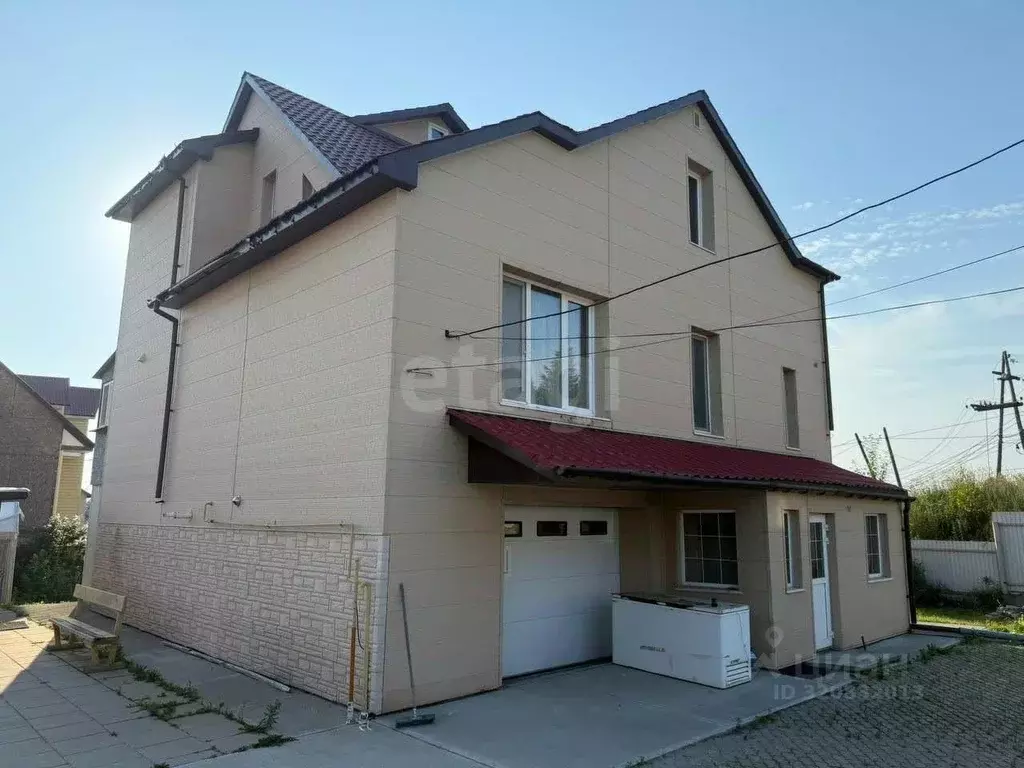 Дом в Сахалинская область, Южно-Сахалинск 19-й мкр, ул. Яблочная, 46 ... - Фото 1