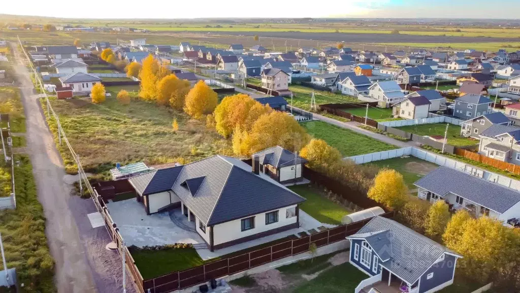 Участок в Ленинградская область, Ломоносовский район, Аннинское ... - Фото 0