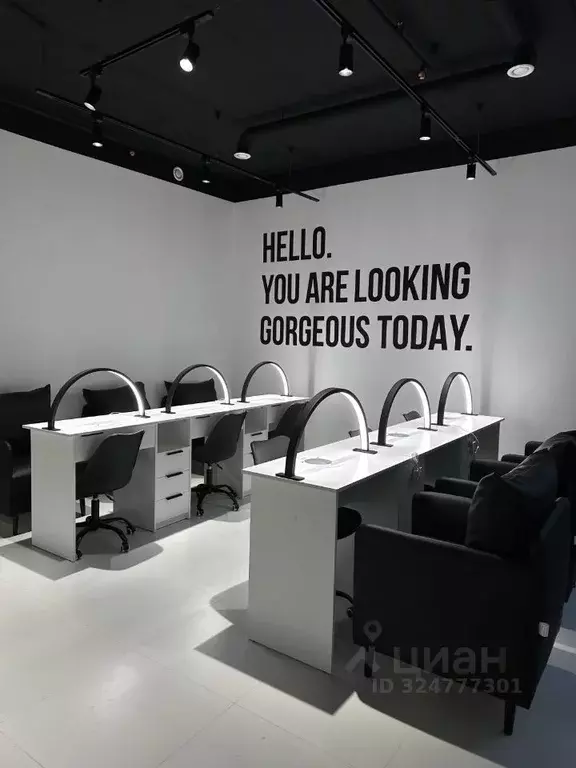 Помещение свободного назначения в Санкт-Петербург ул. Салова, 61 (54 ... - Фото 2