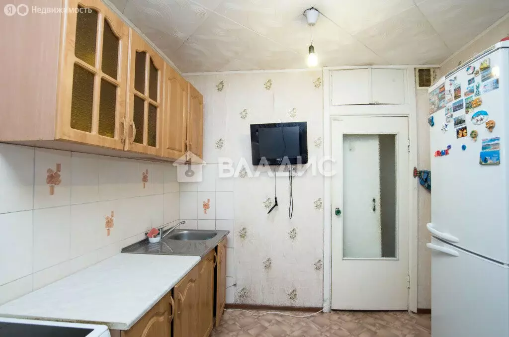 3-комнатная квартира: Тобольск, 7-й микрорайон, 35 (65 м) - Фото 2