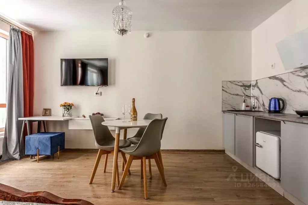 Студия Санкт-Петербург Варфоломеевская ул., 6 (32.7 м) - Фото 1