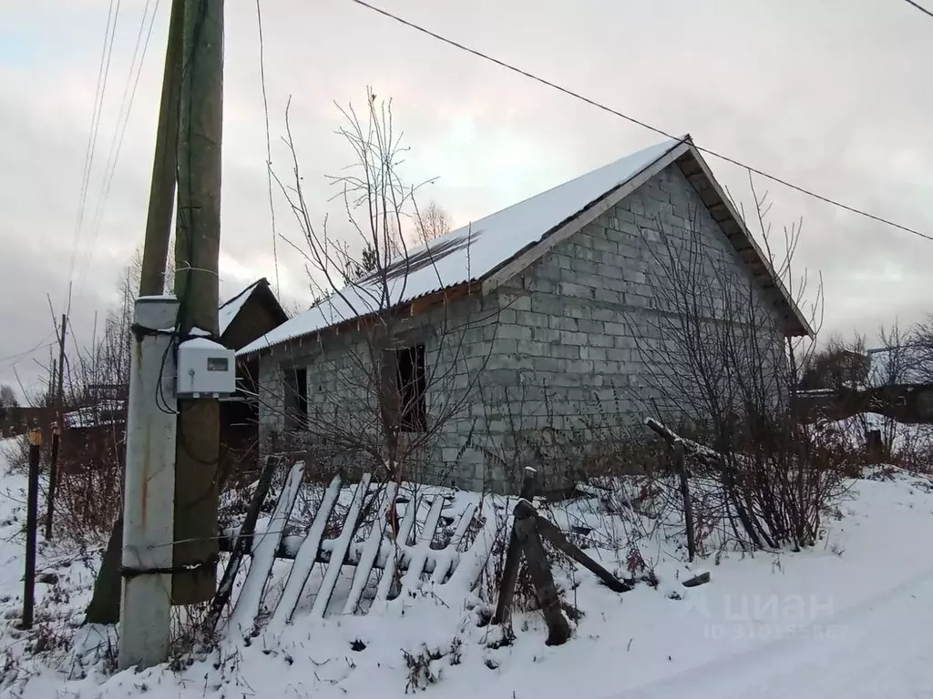 Дом в Свердловская область, Верхняя Пышма городской округ, пос. ... - Фото 1