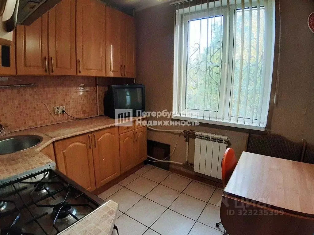 2-к кв. Санкт-Петербург Купчинская ул., 25/11 (50.3 м) - Фото 0