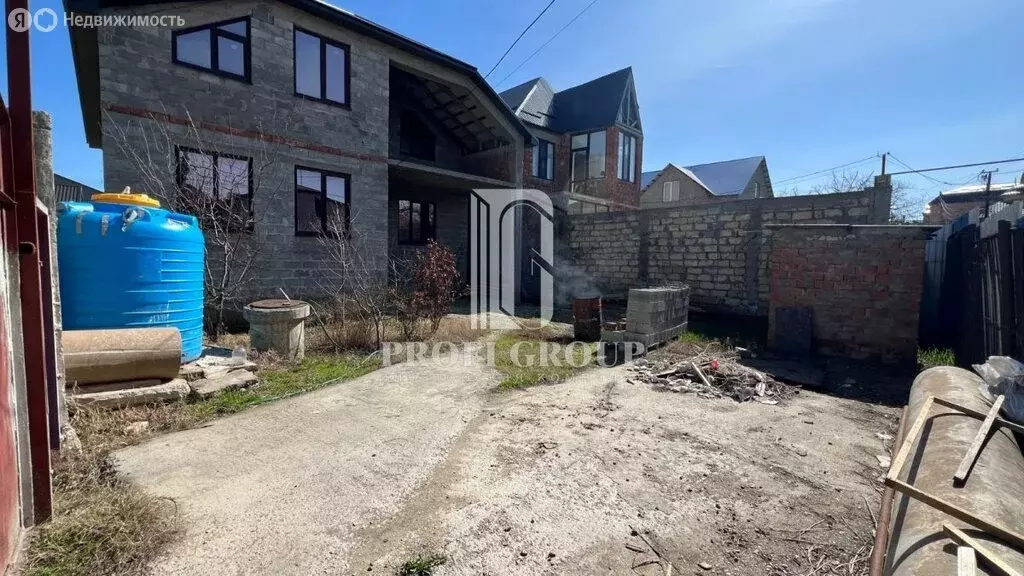 Дом в Махачкала, 3-я Связная улица (230 м) - Фото 1