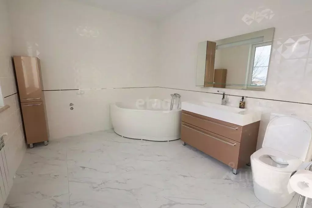 Дом в Воронежская область, Семилукский район, с. Девица Школьная ул., ... - Фото 1