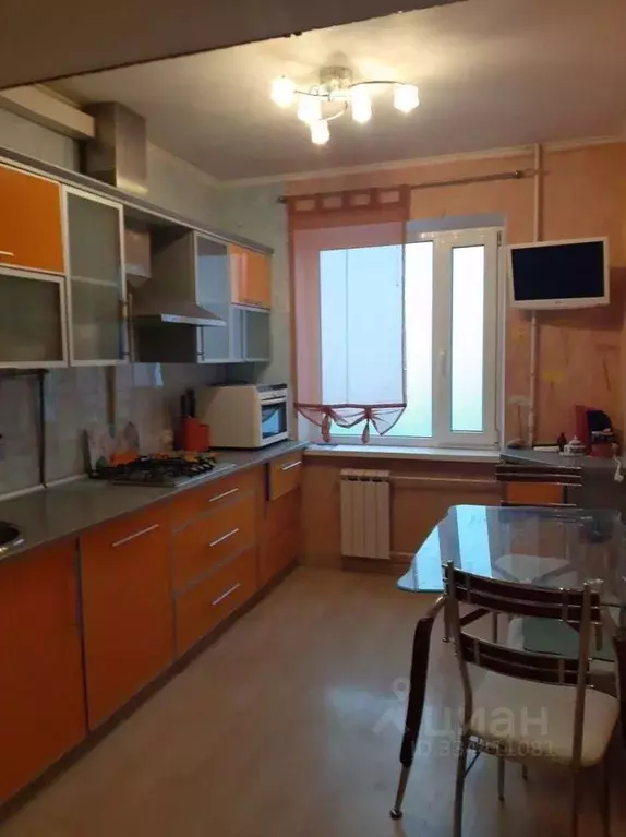 3-к кв. Крым, Симферополь ул. Залесская, 83 (60.0 м) - Фото 1