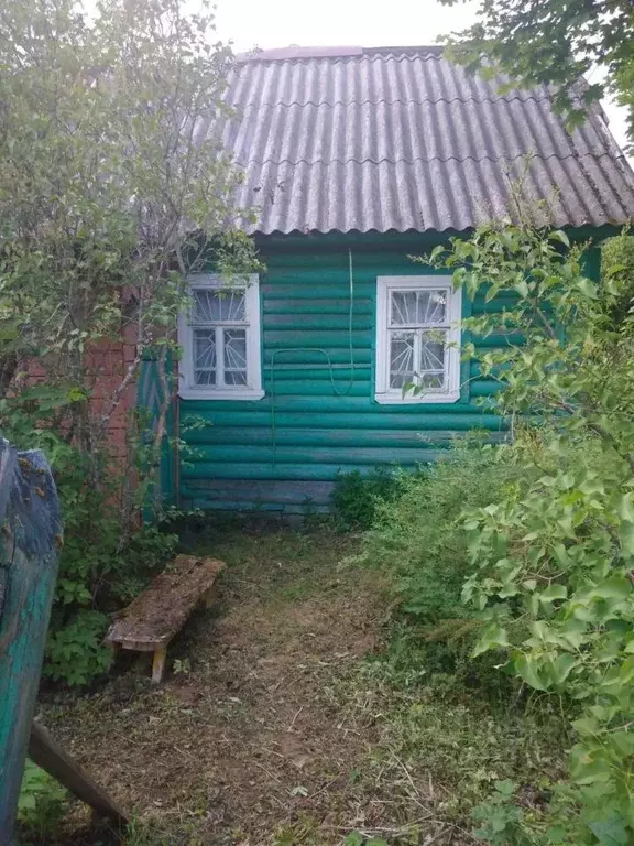 Дом в Новгородская область, Окуловский район, Березовикское с/пос, д. ... - Фото 1