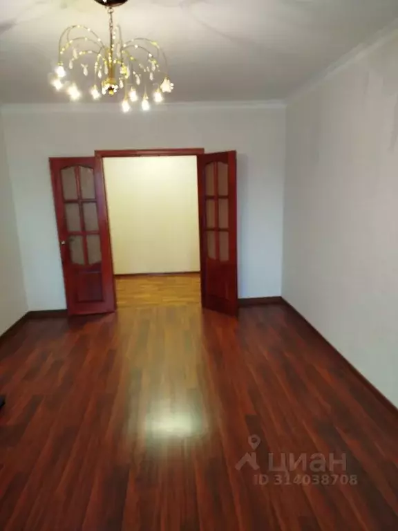 3-к кв. Северная Осетия, Владикавказ ул. Астана Кесаева, 37 (80.0 м) - Фото 1