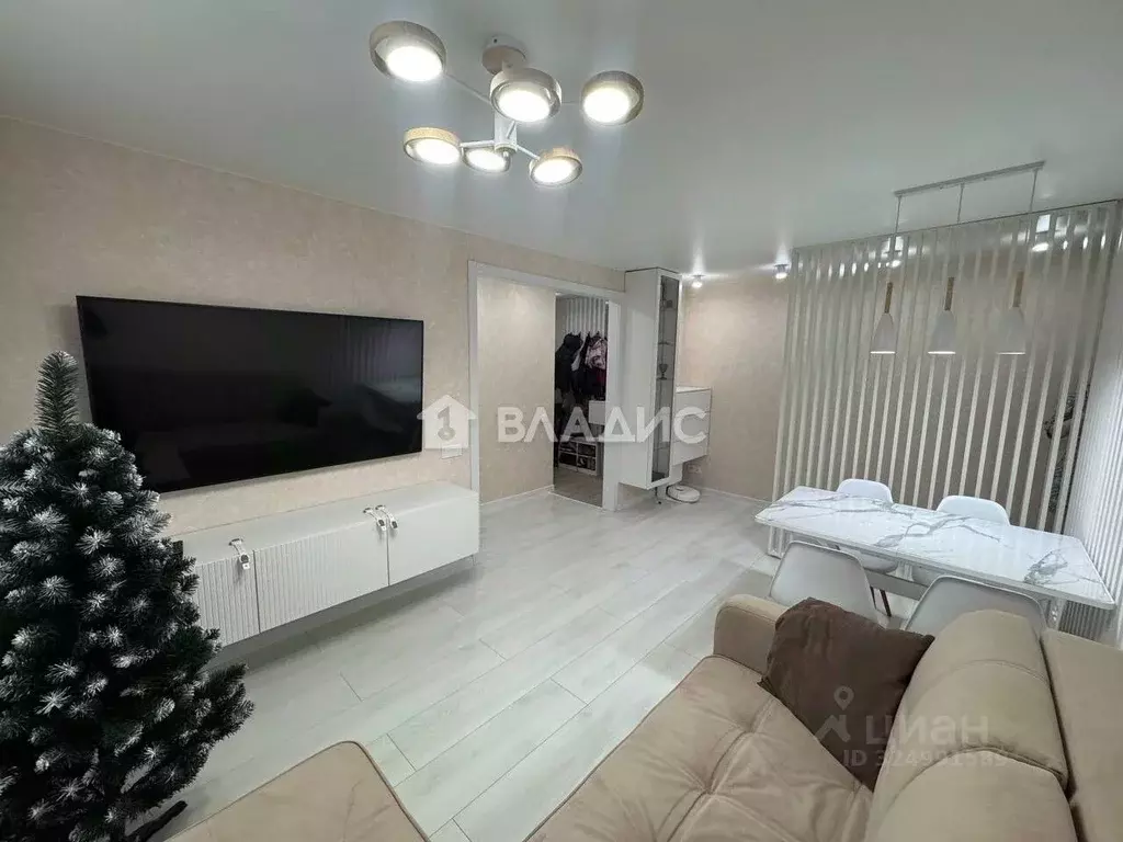 3-к кв. Владимирская область, Владимир Тракторная ул., 14 (57.9 м) - Фото 1