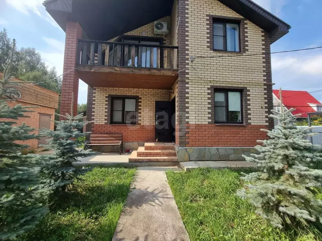 Дом в Челябинская область, Чебаркуль Кленовая ул., 1 (120 м) - Фото 1