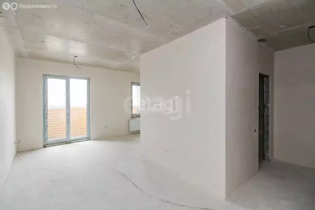 Квартира-студия: Тюмень, Героев Сталинградской битвы, 9 (30.7 м) - Фото 1