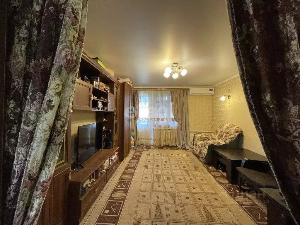 3-к кв. Карачаево-Черкесия, Черкесск пл. Кирова, 13А (61.9 м) - Фото 1