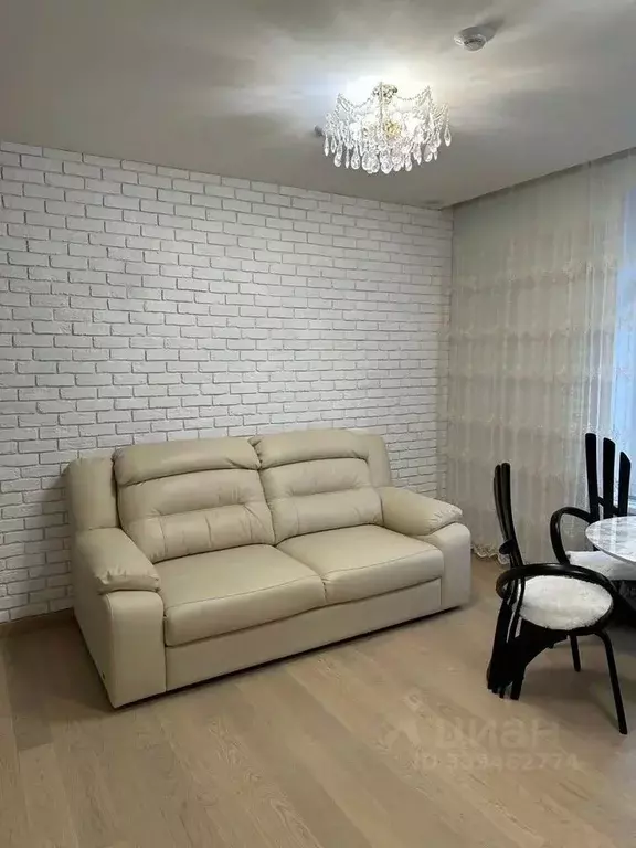 3-к кв. Москва Большая Филевская ул., 4 (3500.0 м) - Фото 1