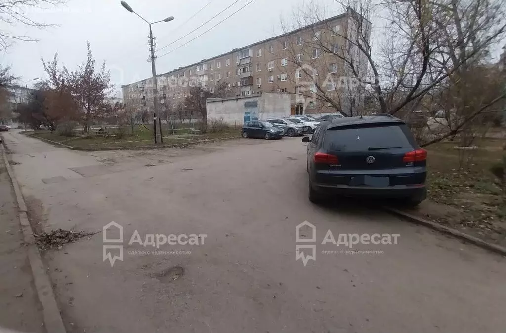 3-комнатная квартира: Волжский, улица 40 лет Победы, 85 (54 м) - Фото 1