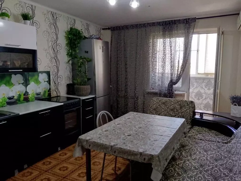 3-к кв. Краснодарский край, Крымск Надежда мкр, ул. Надежды, 2 (88.0 ... - Фото 0