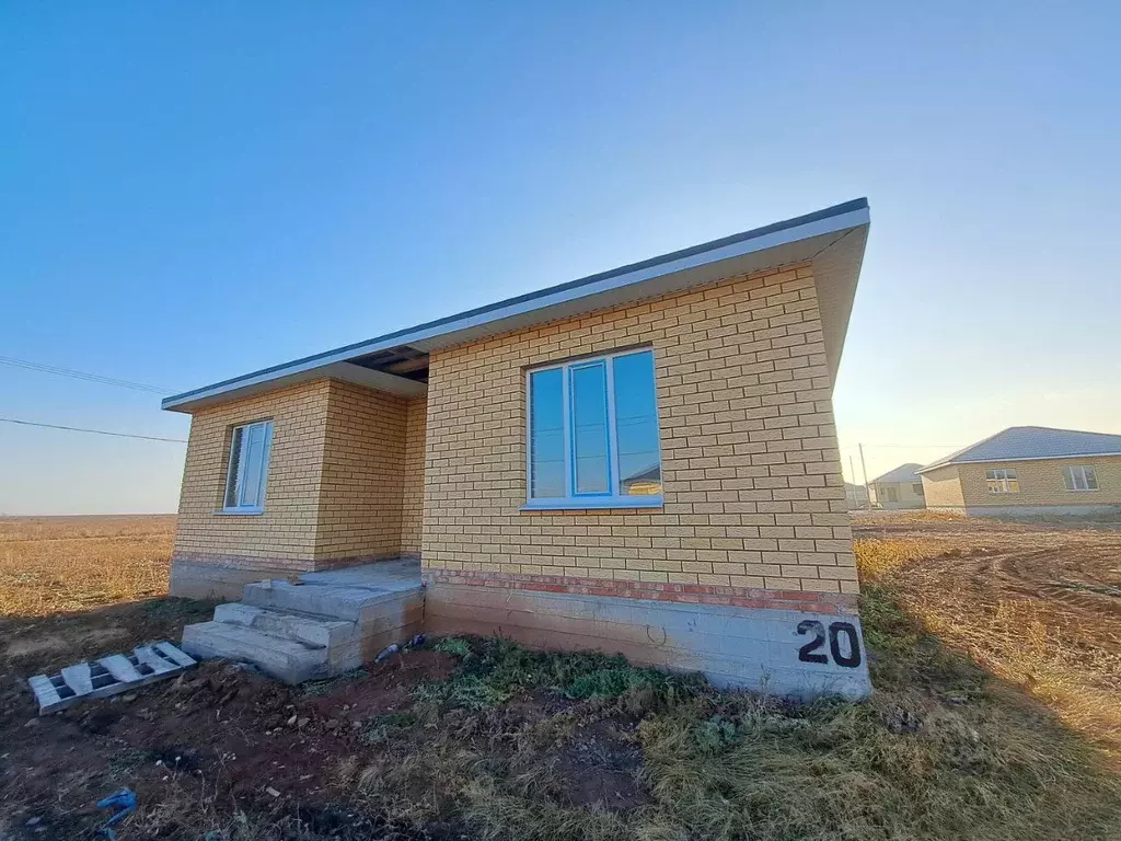 Дом в Оренбургская область, Оренбургский район, с. Благословенка ул. ... - Фото 2