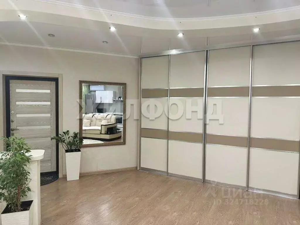 3-к кв. Хакасия, Абакан просп. Дружбы Народов, 49А (104.5 м) - Фото 1