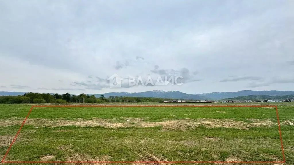 Участок в Сахалинская область, Южно-Сахалинск городской округ, с. ... - Фото 0
