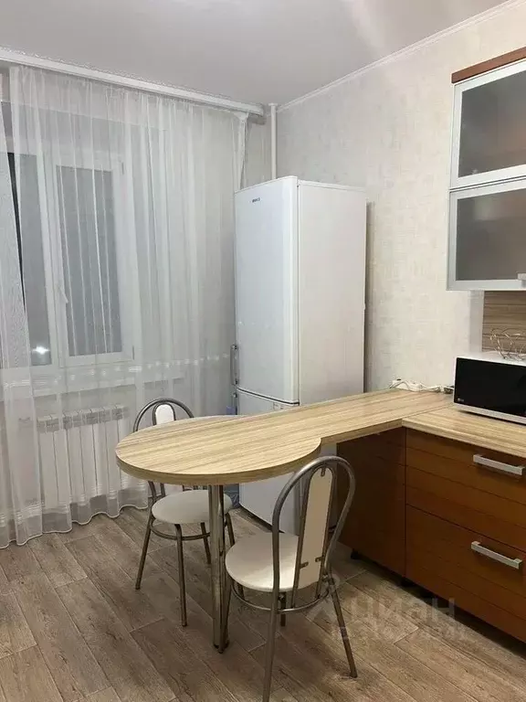 2-к кв. Татарстан, Казань Чистопольская ул., 72 (65.0 м) - Фото 0