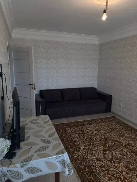 1-к кв. Дагестан, Каспийск ул. Зейнудина Батманова, 16 (42.0 м) - Фото 0