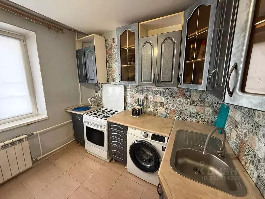 3-к кв. Белгородская область, Белгород ул. Шаландина, 8 (71.5 м) - Фото 1