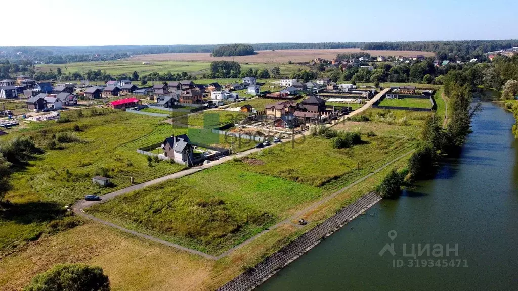 Участок в Московская область, Домодедово городской округ, д. ... - Фото 0