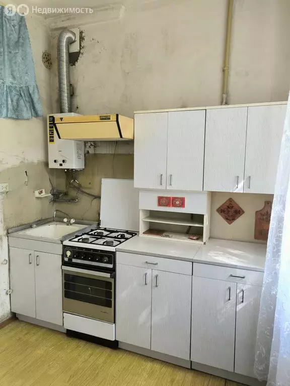 2-комнатная квартира: Киров, Октябрьский проспект, 3 (70.8 м) - Фото 0