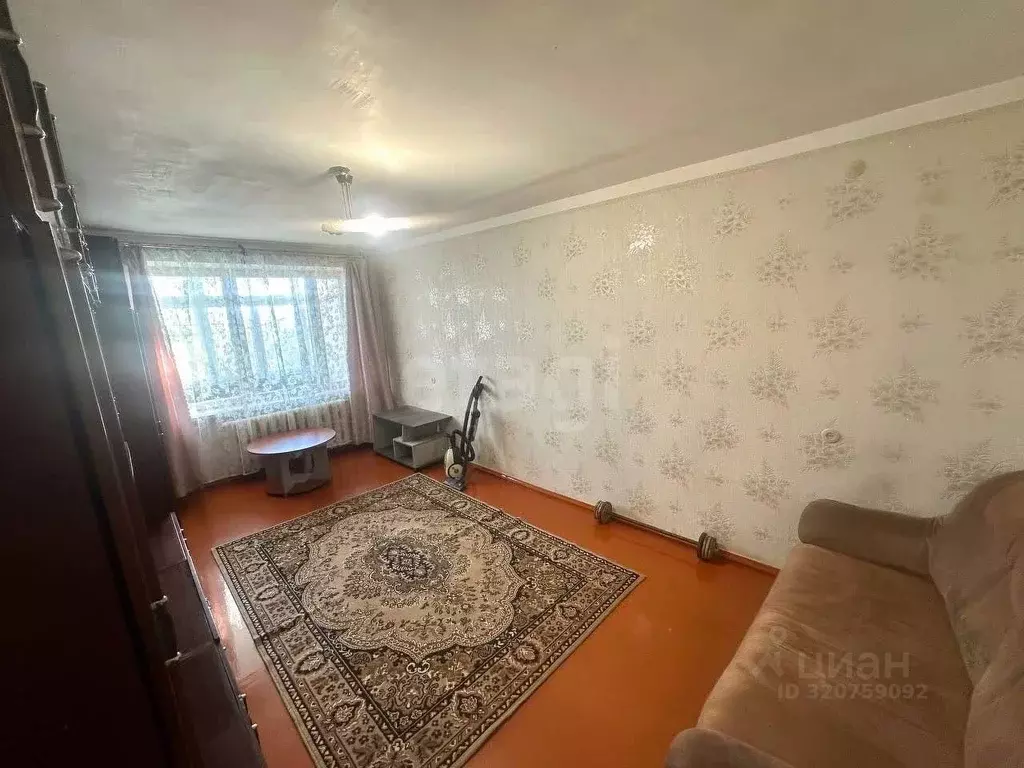 3-к кв. Крым, Симферополь ул. Кечкеметская (57.9 м) - Фото 1
