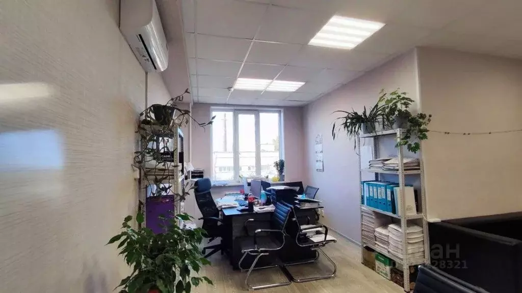 Офис в Новгородская область, Великий Новгород просп. Александра ... - Фото 2