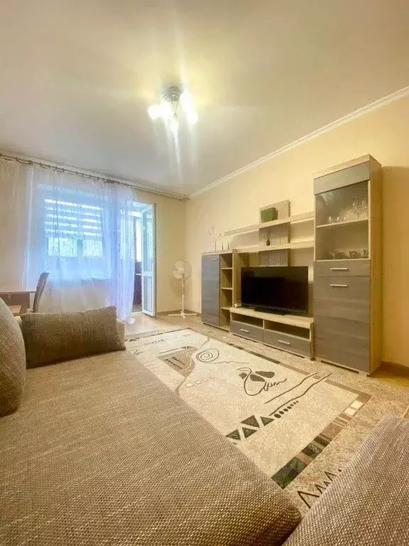 1-к кв. Калининградская область, Калининград ул. Чкалова, 48А (42.0 м) - Фото 0