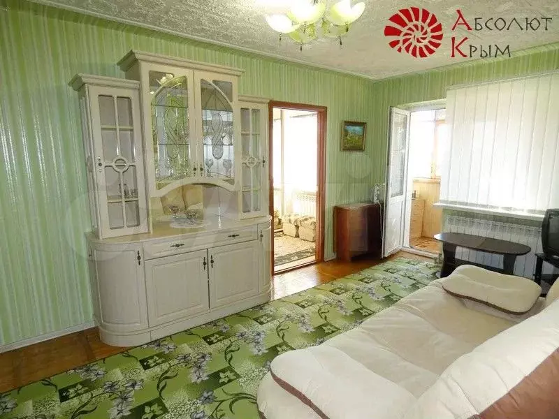 3-к. квартира, 60 м, 3/3 эт. - Фото 0