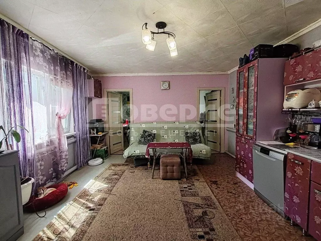 Дом в Омская область, Омск ул. 21-я Линия (48 м) - Фото 0