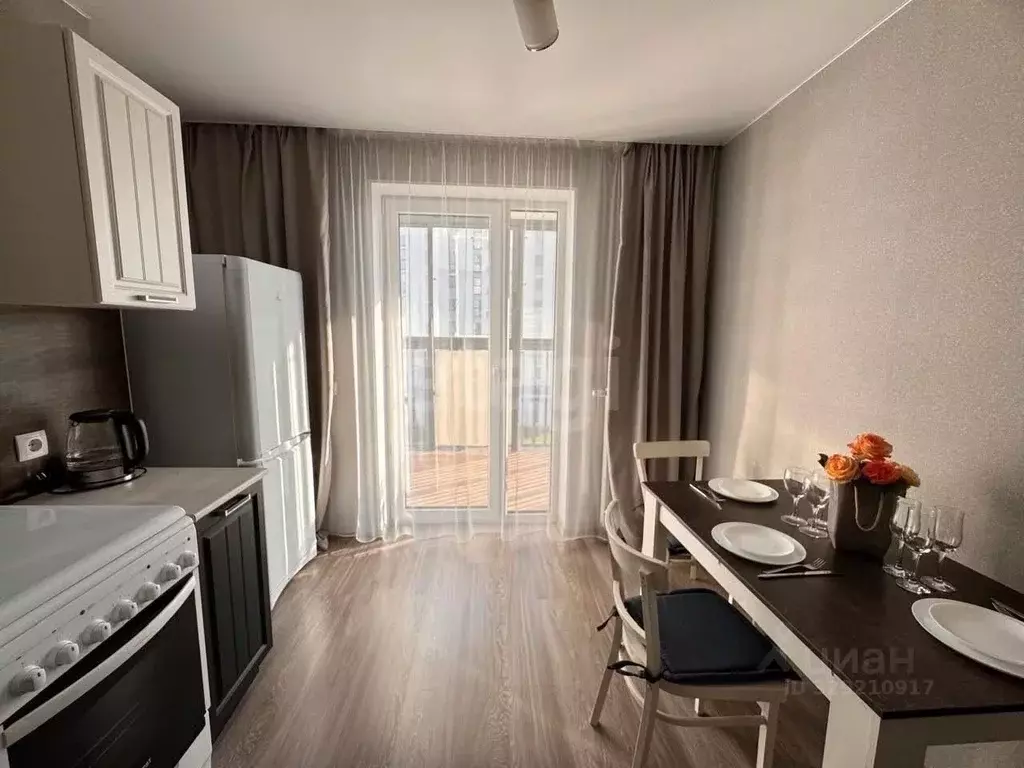 1-к кв. Тюменская область, Тюмень ул. Монтажников, 61 (35.0 м) - Фото 2