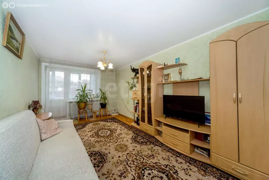 3-комнатная квартира: Бийск, улица Революции, 99 (57.6 м) - Фото 2