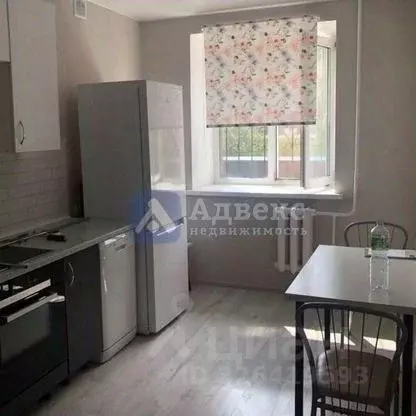 1-к кв. Тюменская область, Тюмень Харьковская ул., 57/3 (37.6 м) - Фото 2