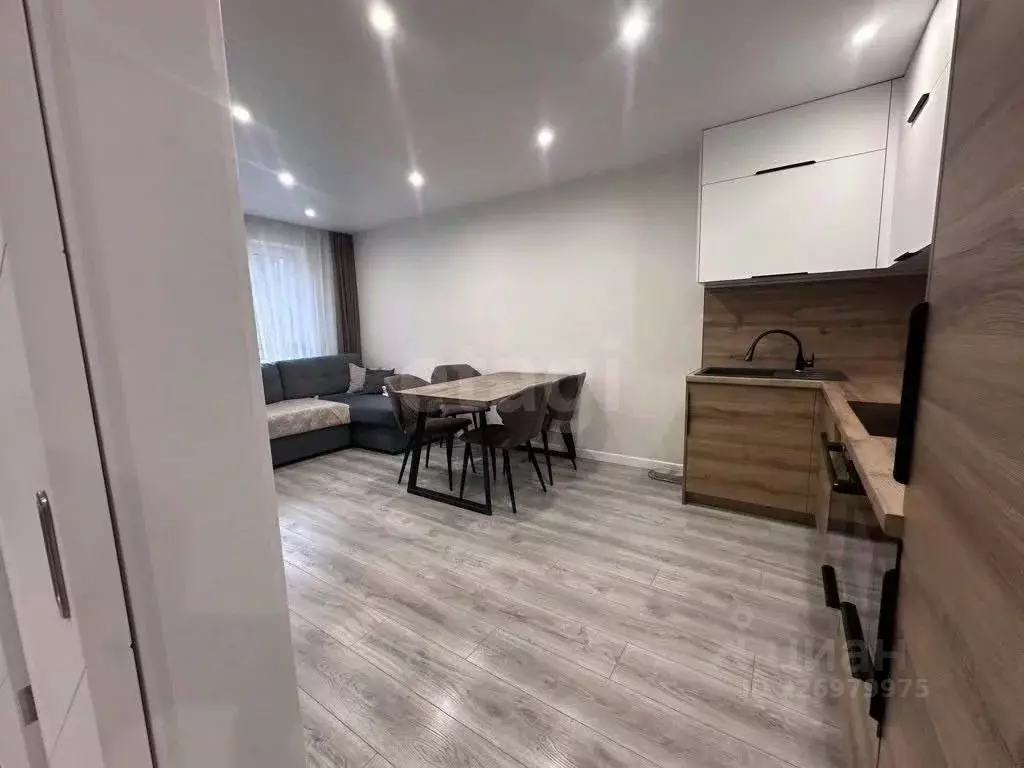 3-к кв. Камчатский край, Елизово ул. Ларина, 8 (65.1 м) - Фото 1