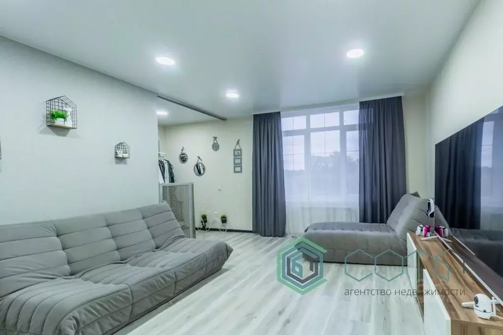 2-к кв. Калининградская область, Гурьевск Калининградское ш., 4Д (68.5 ... - Фото 1