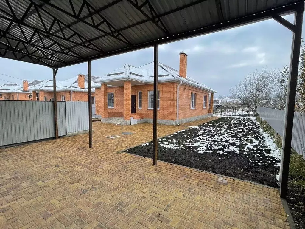 Дом в Краснодарский край, Динской район, Пластуновское с/пос, ... - Фото 0