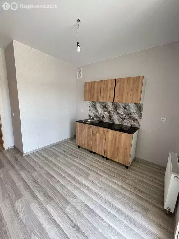 1-комнатная квартира: Волгоград, улица имени Бармянцева, 2 (31.5 м) - Фото 1