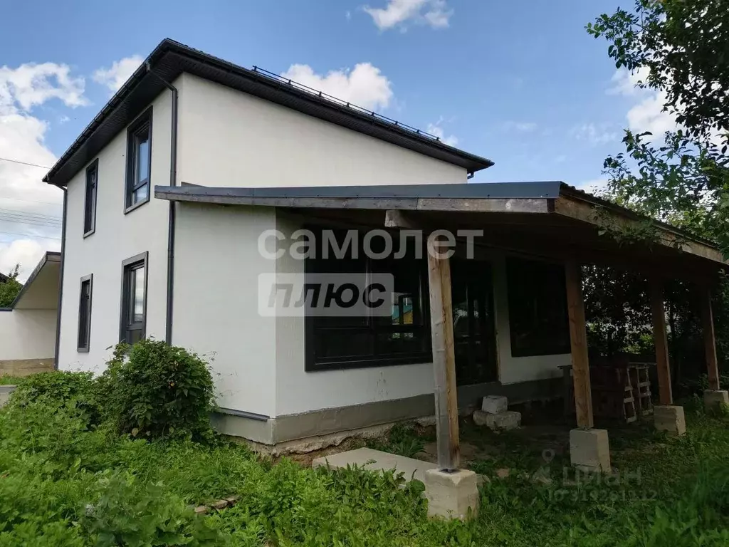 Дом в Калужская область, Боровский муниципальный округ, с. Ворсино ул. ... - Фото 1