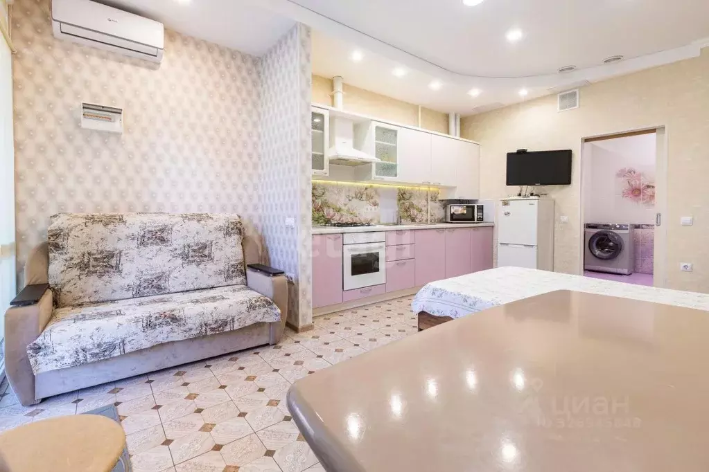 Студия Краснодарский край, Геленджик Туристическая ул., 3к1 (27.0 м) - Фото 1