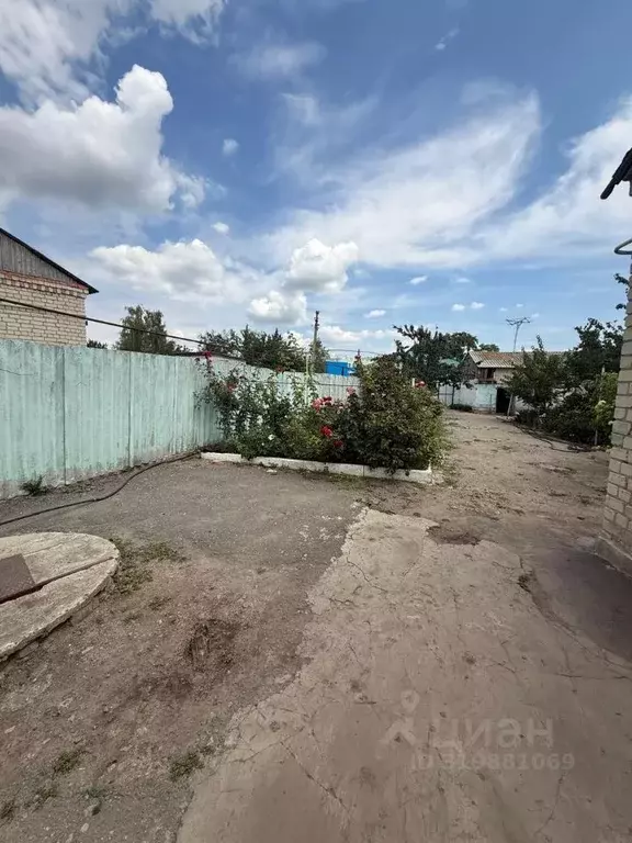Дом в Белгородская область, Корочанский район, с. Мелихово Садовая ул. ... - Фото 1