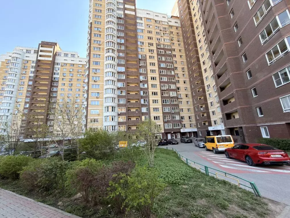 2-к кв. Московская область, Химки ул. Ватутина, 4к1 (65.0 м) - Фото 1