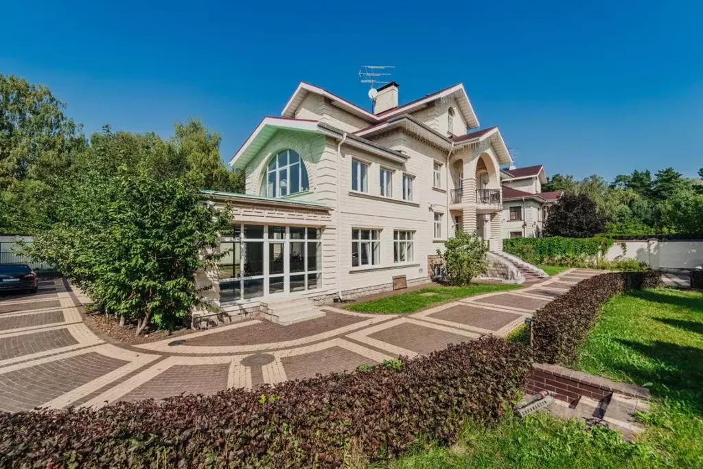 Дом в Московская область, Одинцовский городской округ, с. Успенское, ... - Фото 1