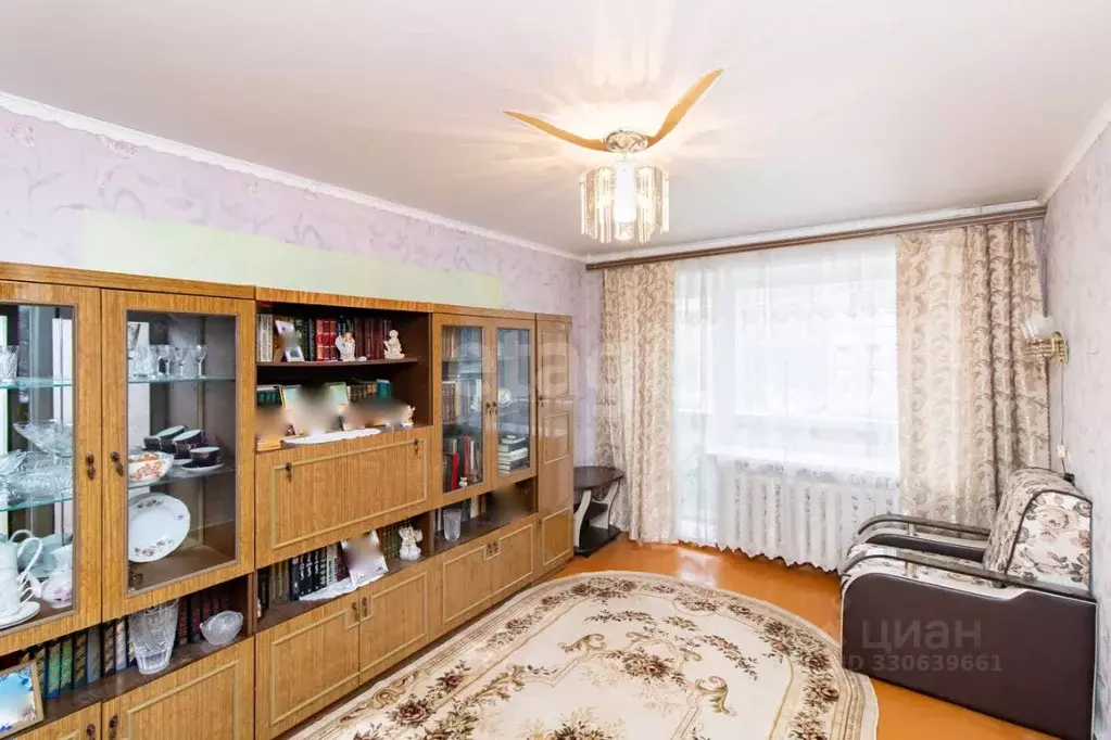 3-к кв. Тюменская область, Тюмень Ялуторовская ул., 14 (50.0 м) - Фото 1