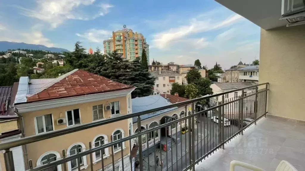 2-к кв. Крым, Ялта ул. Игнатенко, 9с1 (60.0 м) - Фото 0